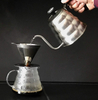再利用可能なコーヒーフィルターの詰め替えコーヒードリッパーの上の健康物質のステンレス鋼の注ぐ