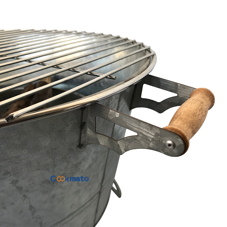 屋内屋外の電流を通された金属の木炭BBQグリルバケツを取り付けるのが簡単